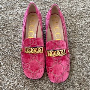 Gucci Velvet Pink Shoes
